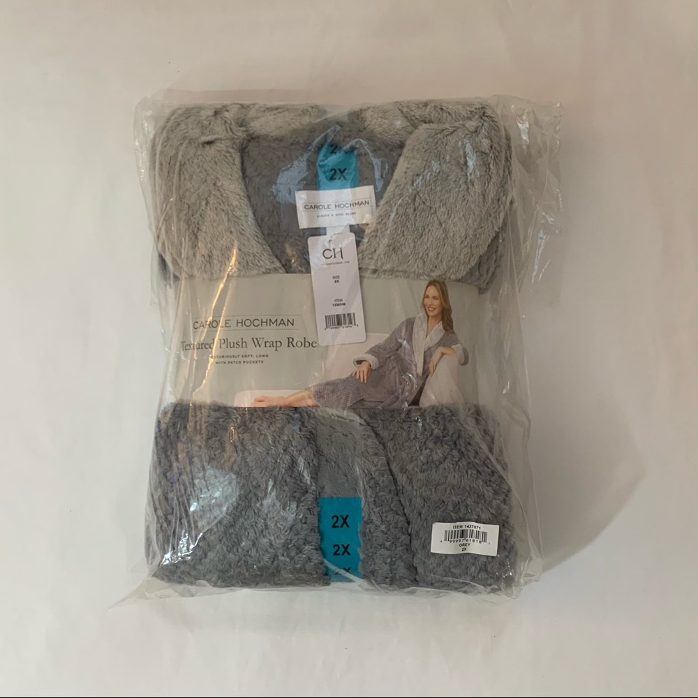 New Carol Hochman Ladies Gray Plush Cozy Robe - Picture 11 of 15